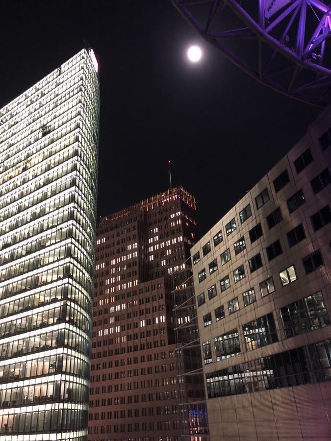 Lejlighed Im Sony Center Am Potsdamer Platz *